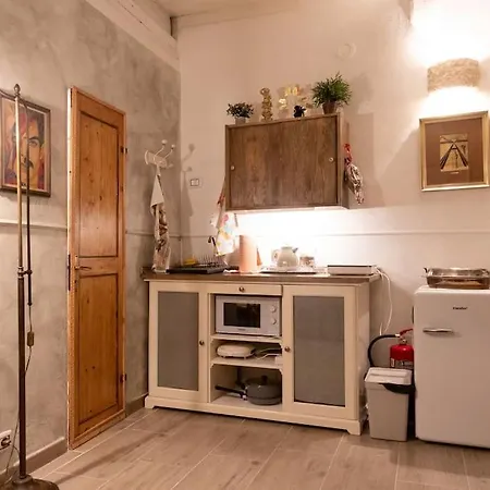 Apartment Monolocale In Centro Con Doccia Idromassaggio *