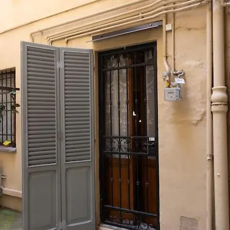 Monolocale In Centro Con Doccia Idromassaggio *