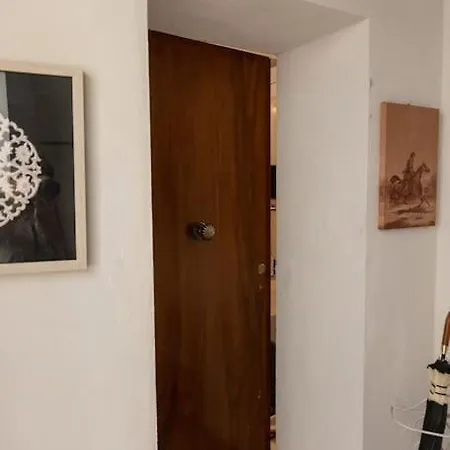 Monolocale In Centro Con Doccia Idromassaggio Bologna